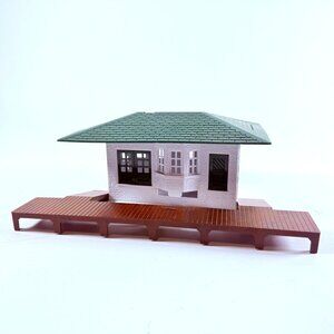 Plasticville USA HO Scale Train Passenger Station Vintage Original Box